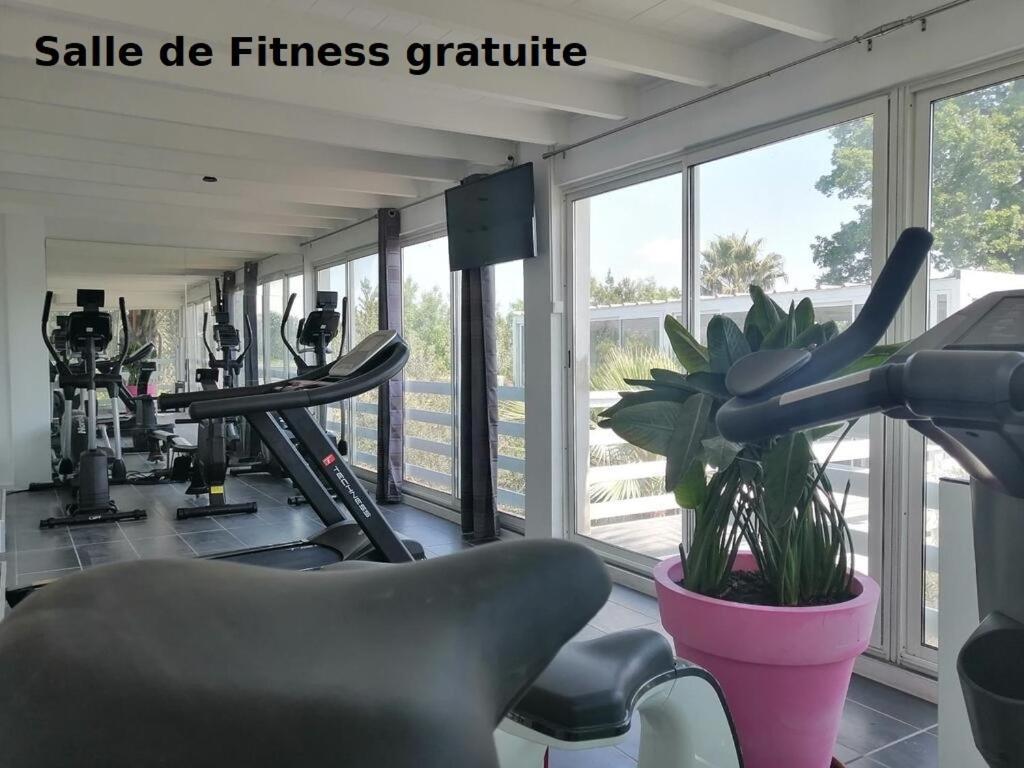 Mas La Farelle Gite, Fitness & Salle De Jeux Gratuite & Spa En Supplement Nîmes Dış mekan fotoğraf